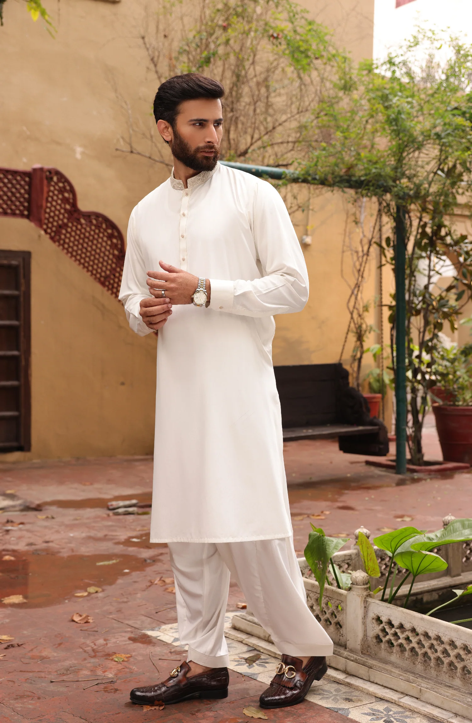 SUMMER'22 MEN FORMAL EMBROIDERY KAMEEZ SHALWAR OFF WHITE - Image 3