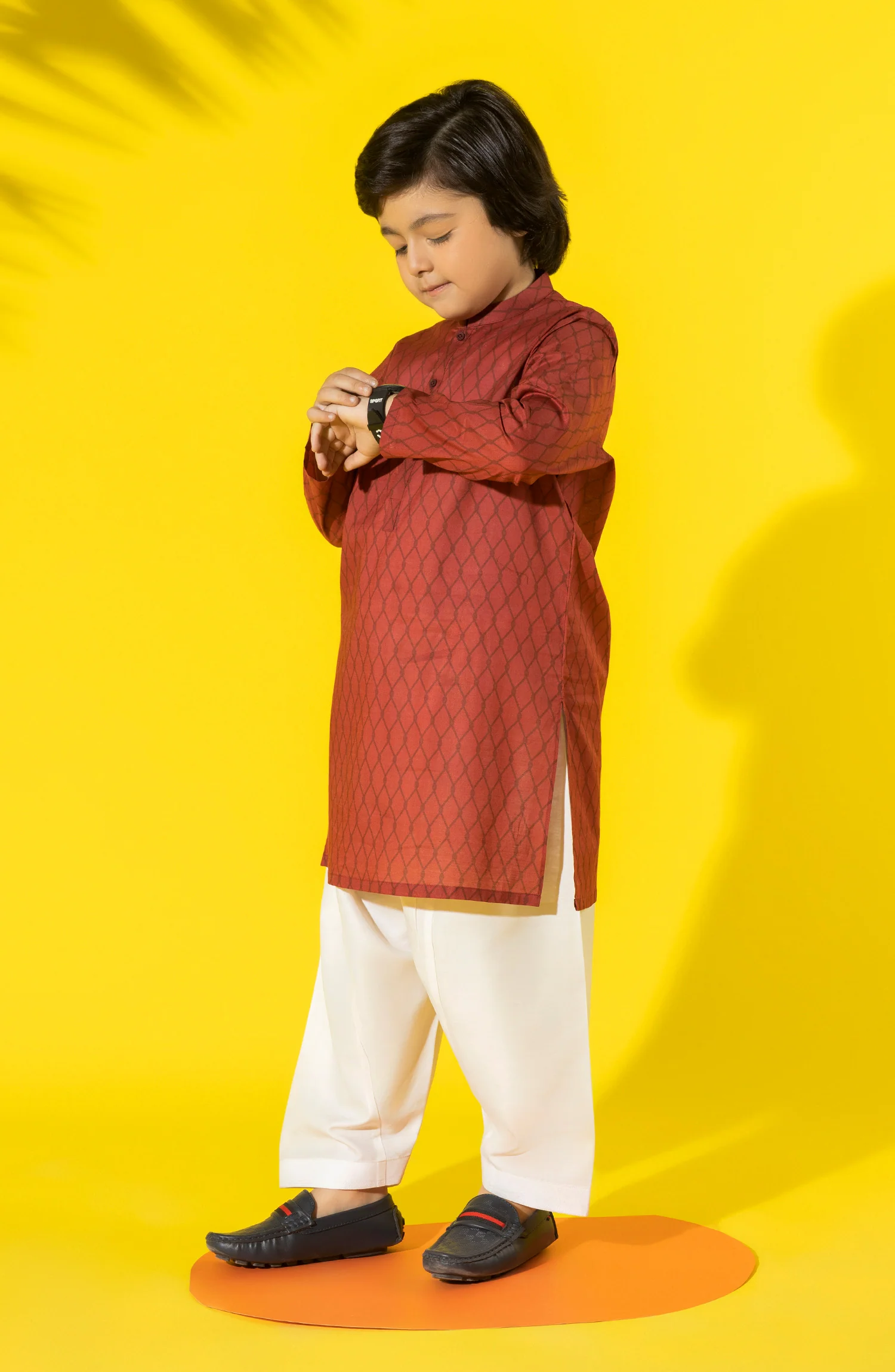 SUMMER'23 BOYS PRINTED KURTA RED - Image 2