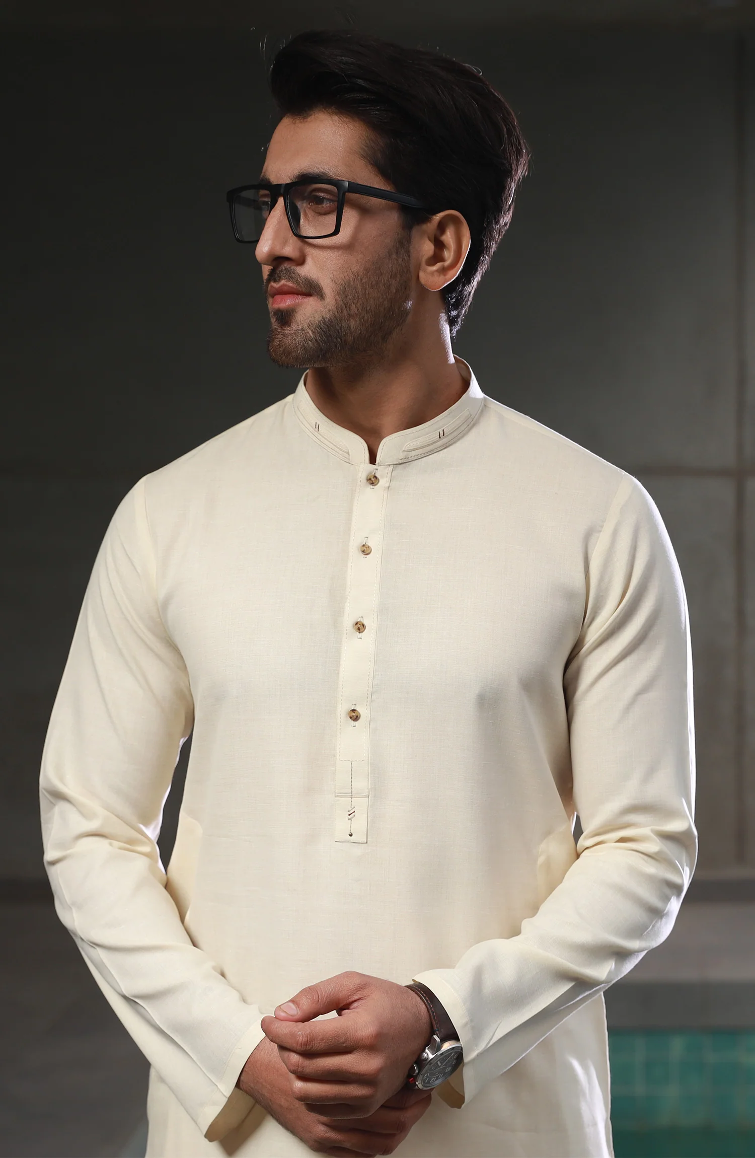 SUMMER'23 MEN KAMEEZ SHALWAR CASUAL CREAM - Image 2