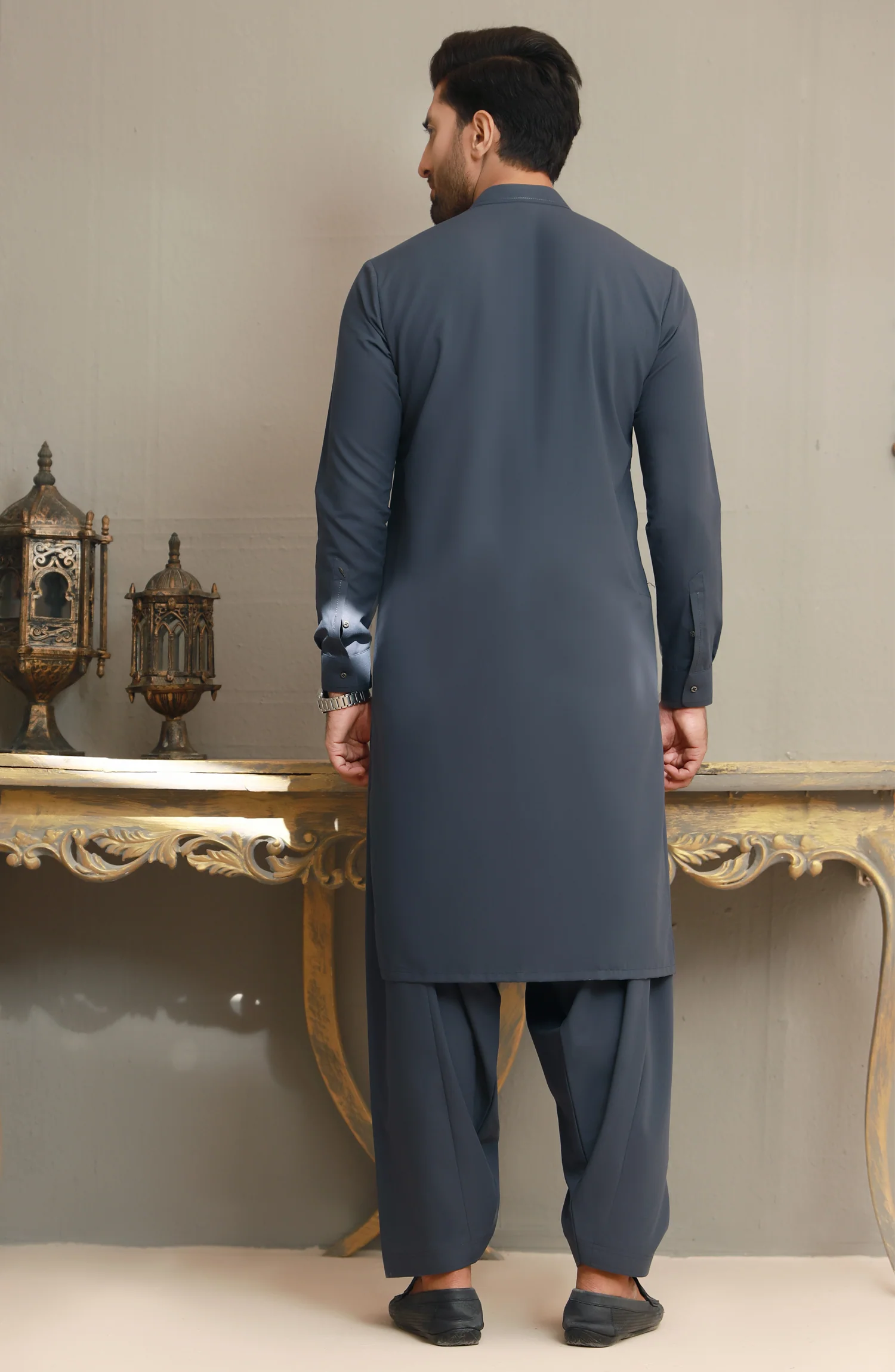 SUMMER'23 MEN KAMEEZ SHALWAR CASUAL DARK GREY - Image 2