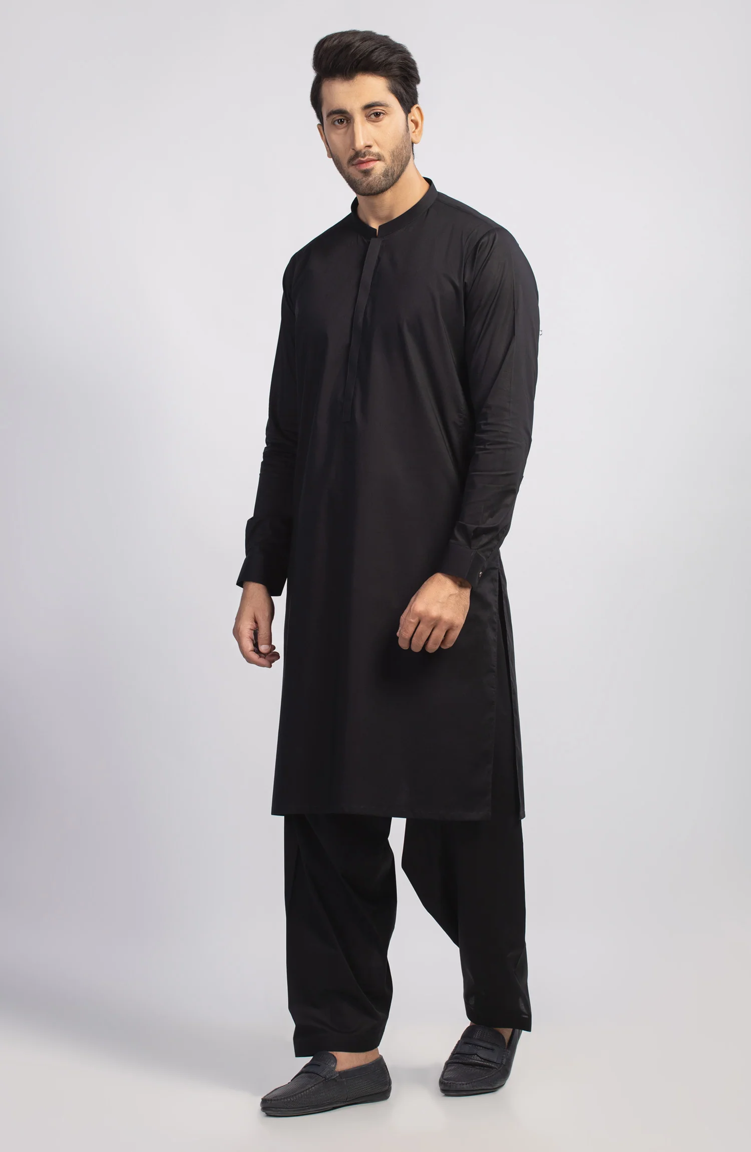 SUMMER'23 MEN KAMEEZ SHALWAR PLAIN BLACK - Image 3