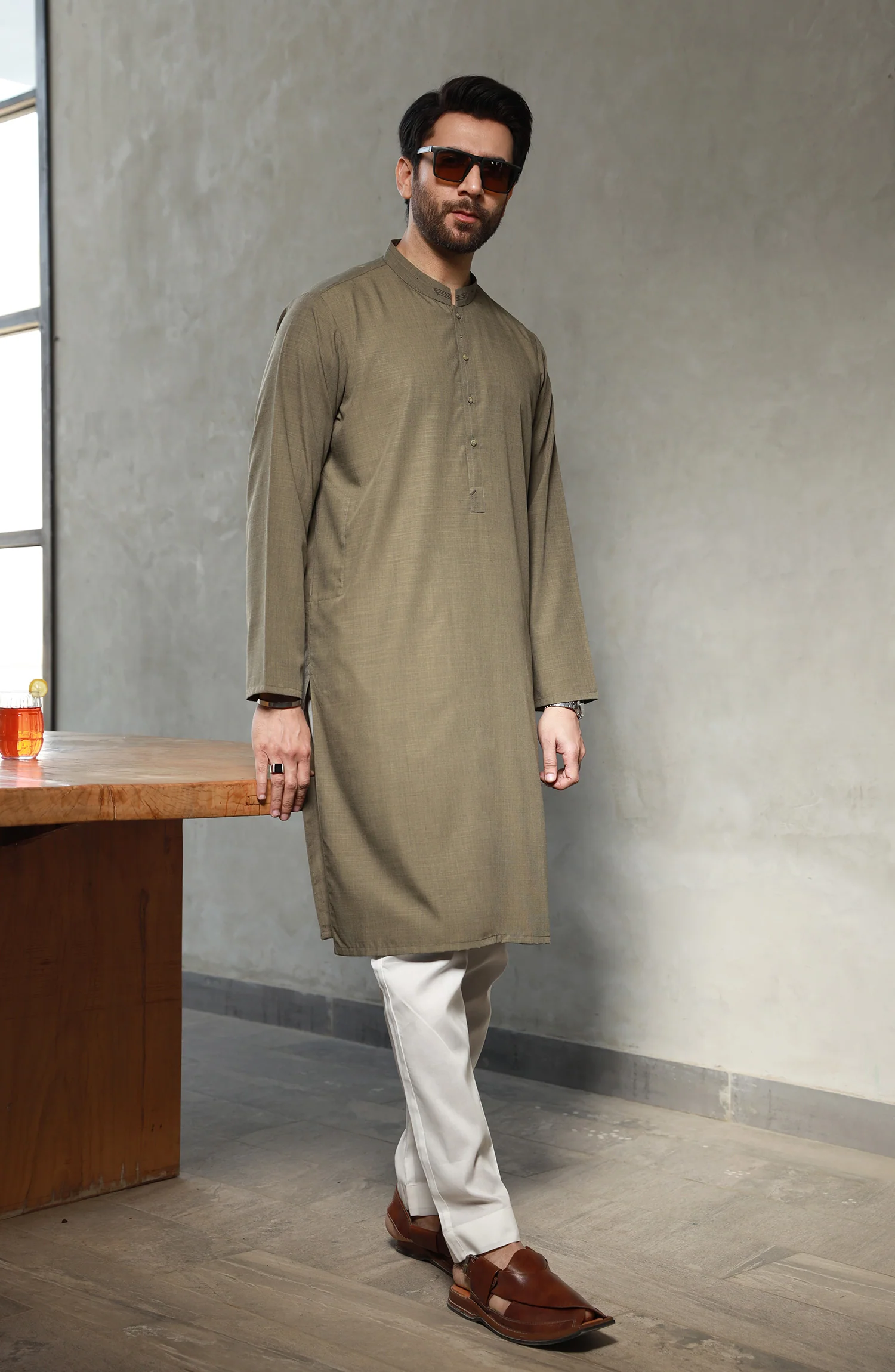 SUMMER'23 MEN KURTA CASUAL OLIVE