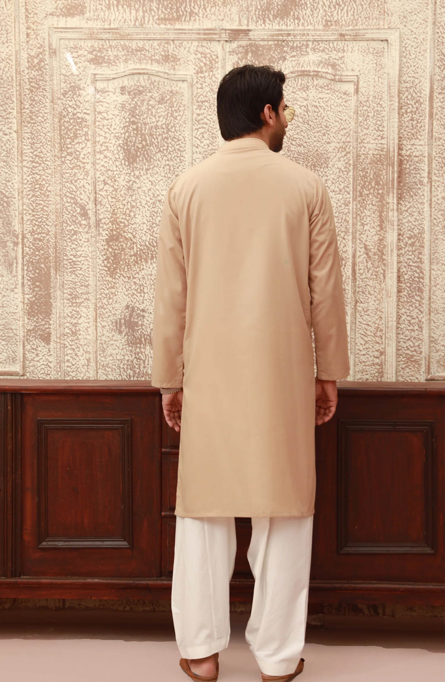 SUMMER'23 MEN KURTA PRINTED KHAKI - Image 2