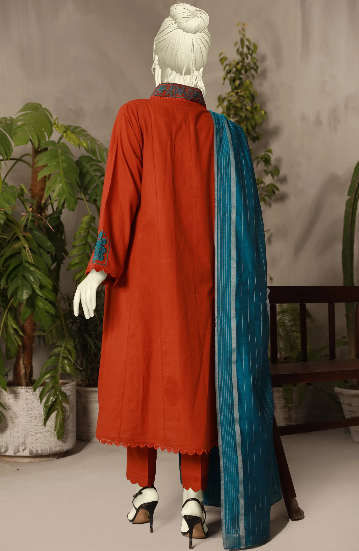 SUMMER'23 SQUASH STITCHED 3PC SUIT - Image 2