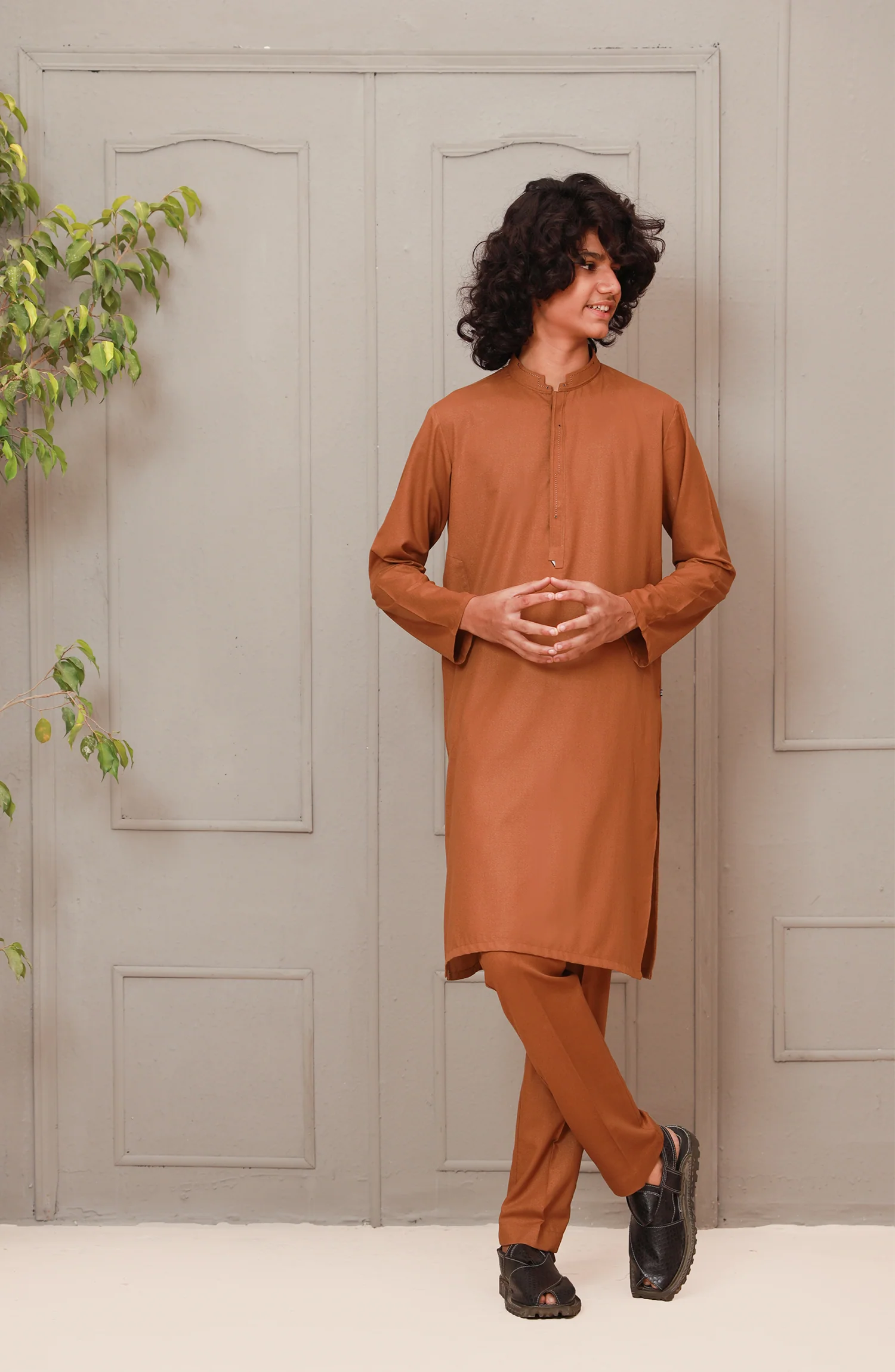 SUMMER'23 TEENS KURTA PAJAMA CASUAL BROWN