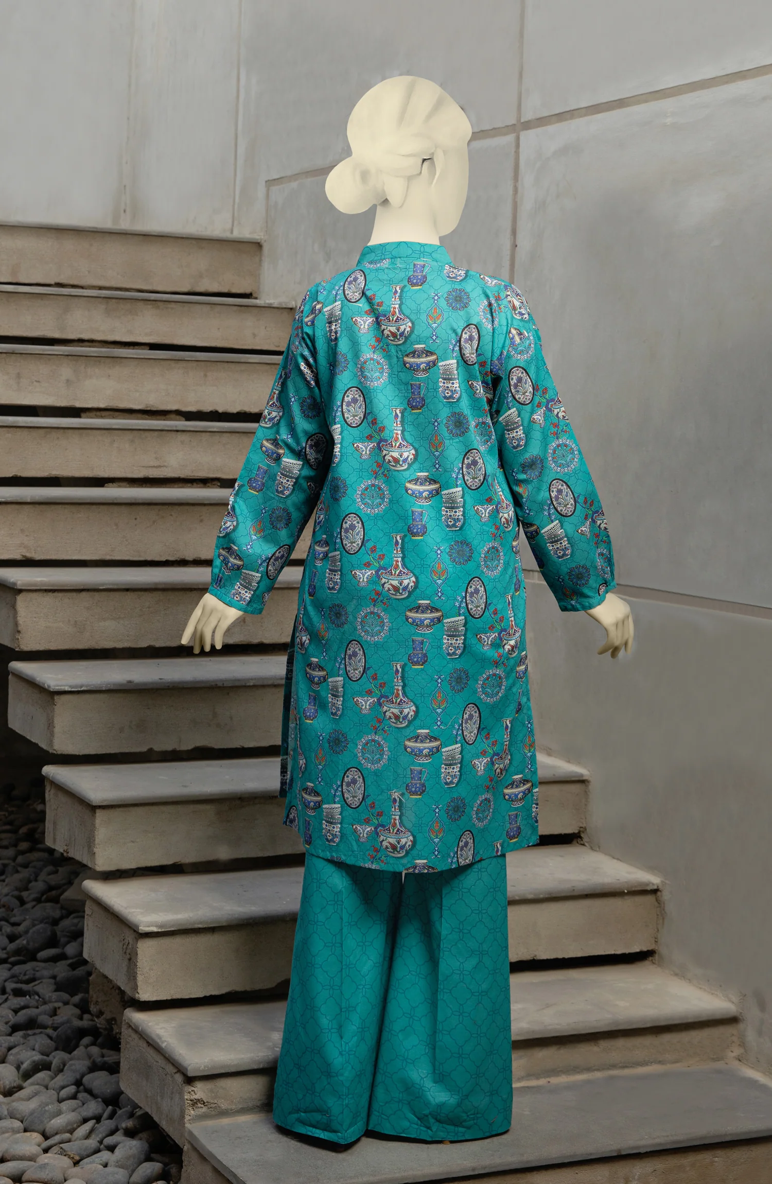SUMMER'23 WOMEN STITCHED 2PC SUIT - Image 2