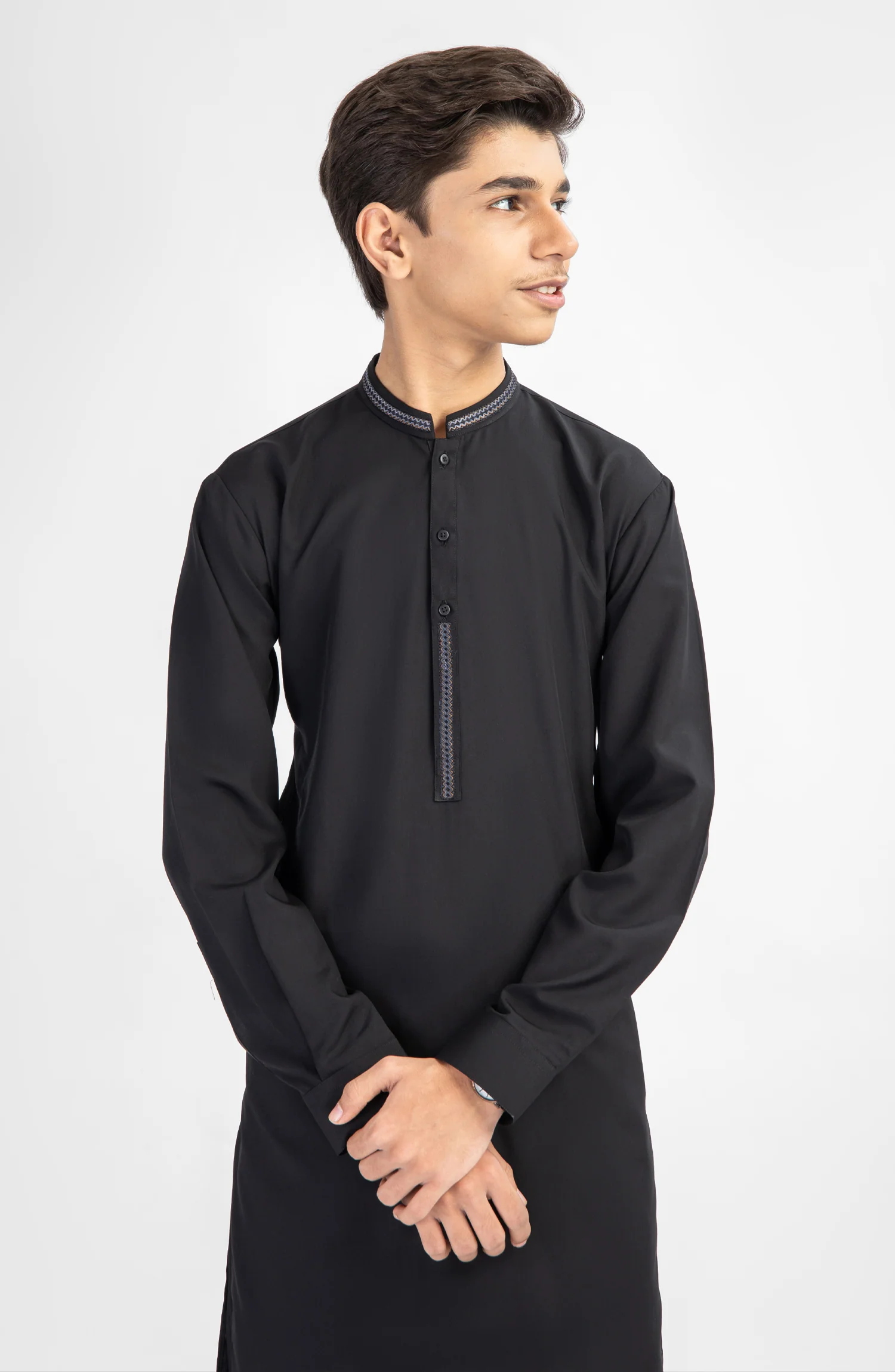 SUMMER'25 TEENS KURTA PAJAMA EMBROIDERED BLACK - Image 2