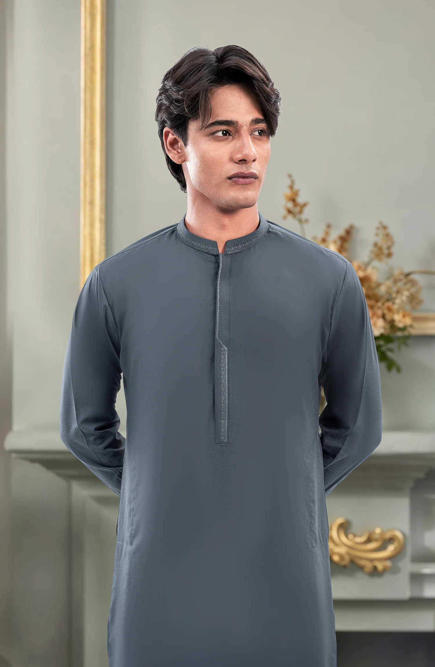 TEAL GREEN EMBROIDERED KURTA PAJAMA - Image 2