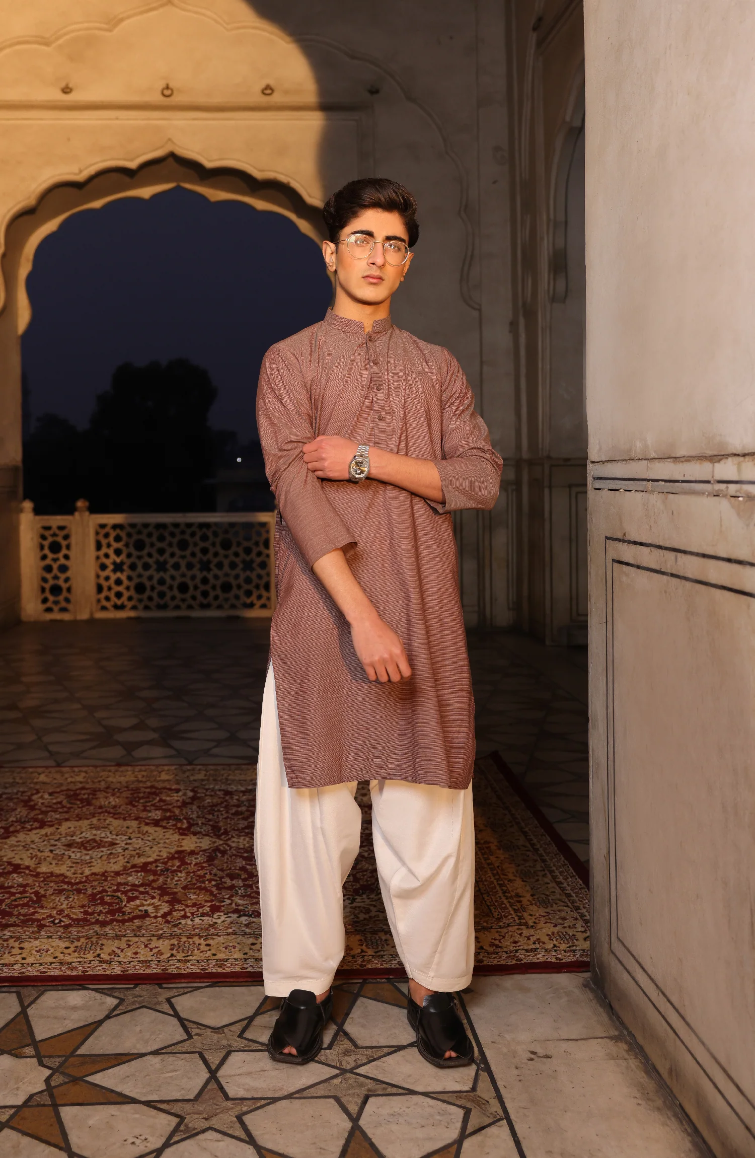 TEENS KURTA BROWN - Image 2