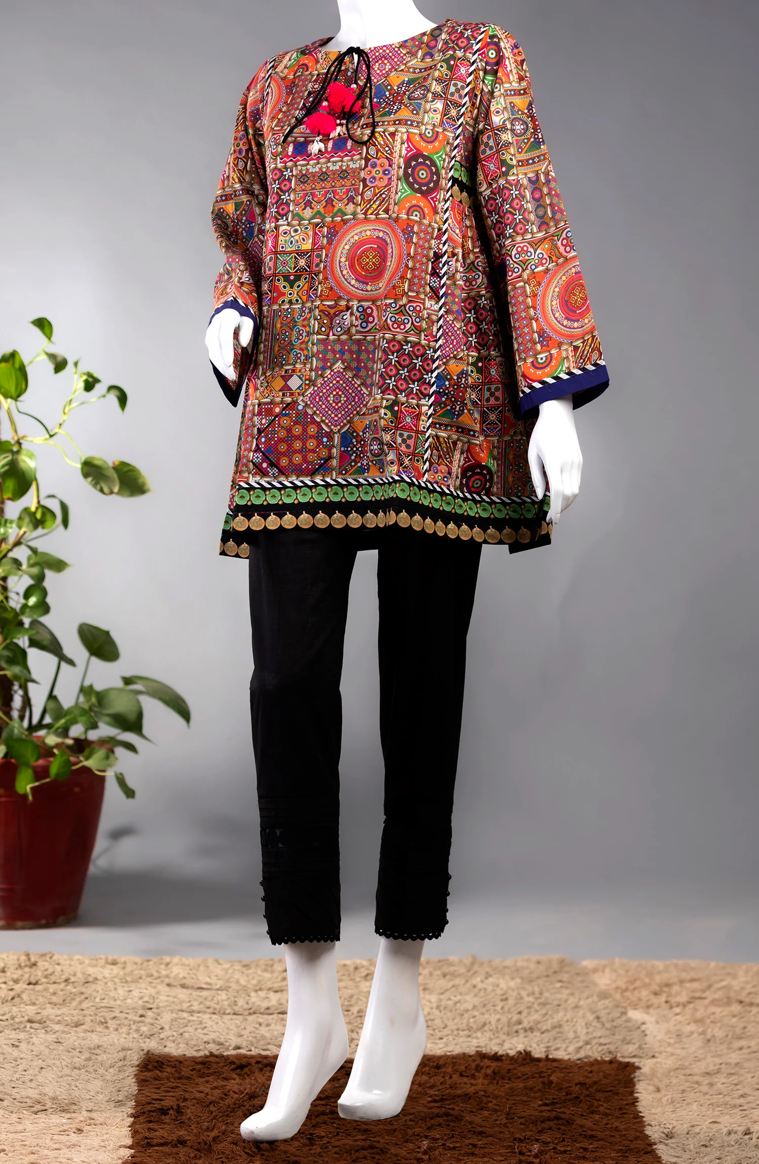TRENDY COLLAGE LAWN PRINTED 1PC STITCH KURTI - Image 3