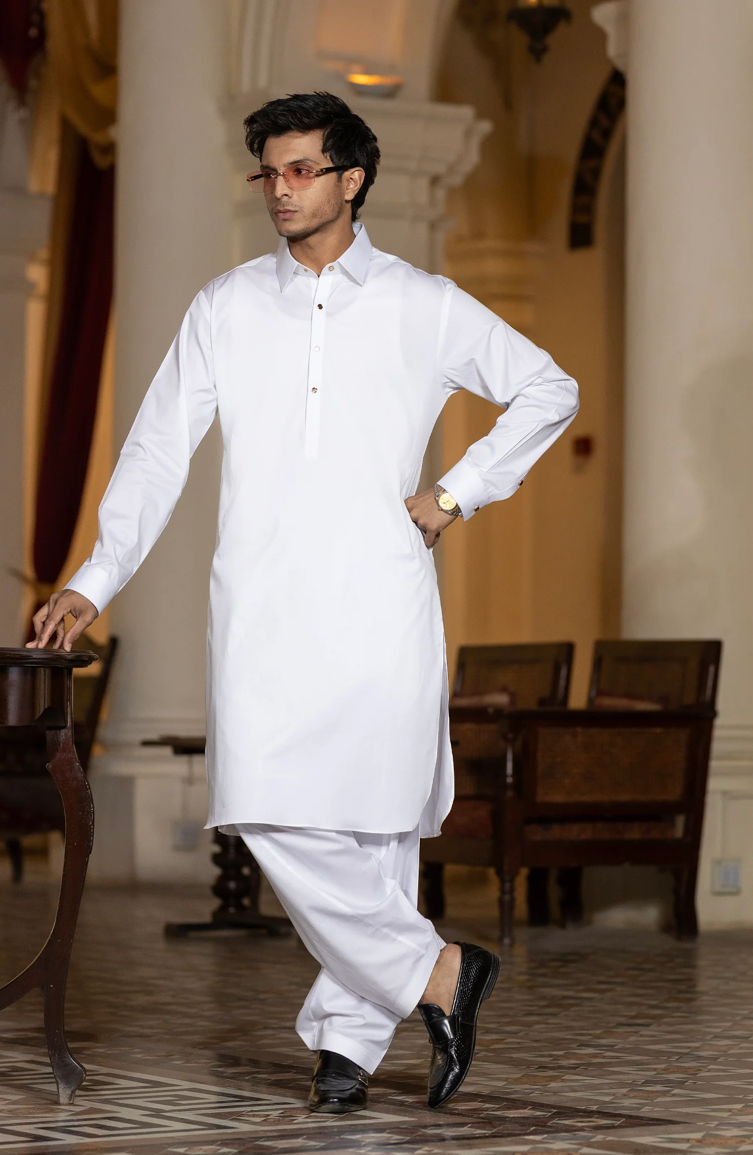 WHITE 100% COTTON KAMEEZ SHALWAR - Image 6