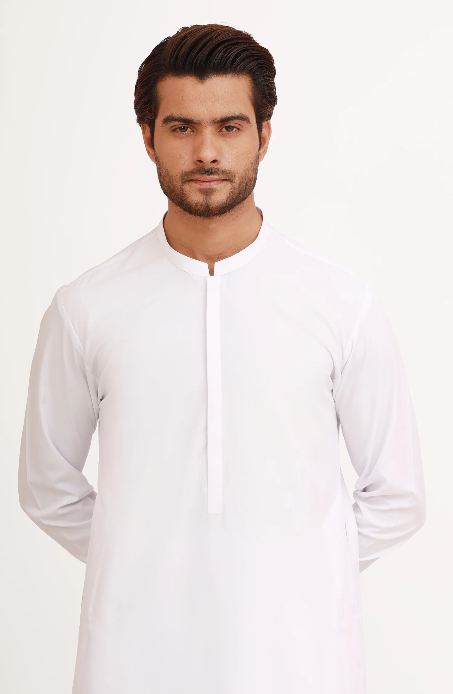 WHITE BLENDED KAMEEZ SHALWAR - Image 2