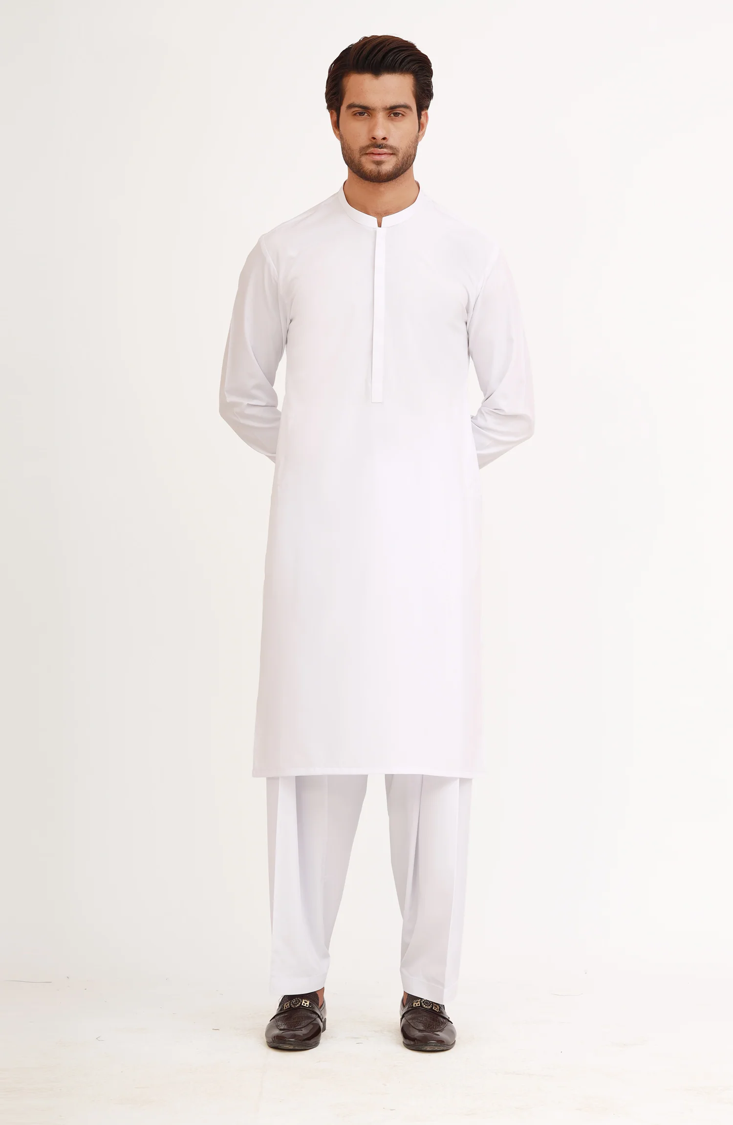 WHITE BLENDED KAMEEZ SHALWAR - Image 3