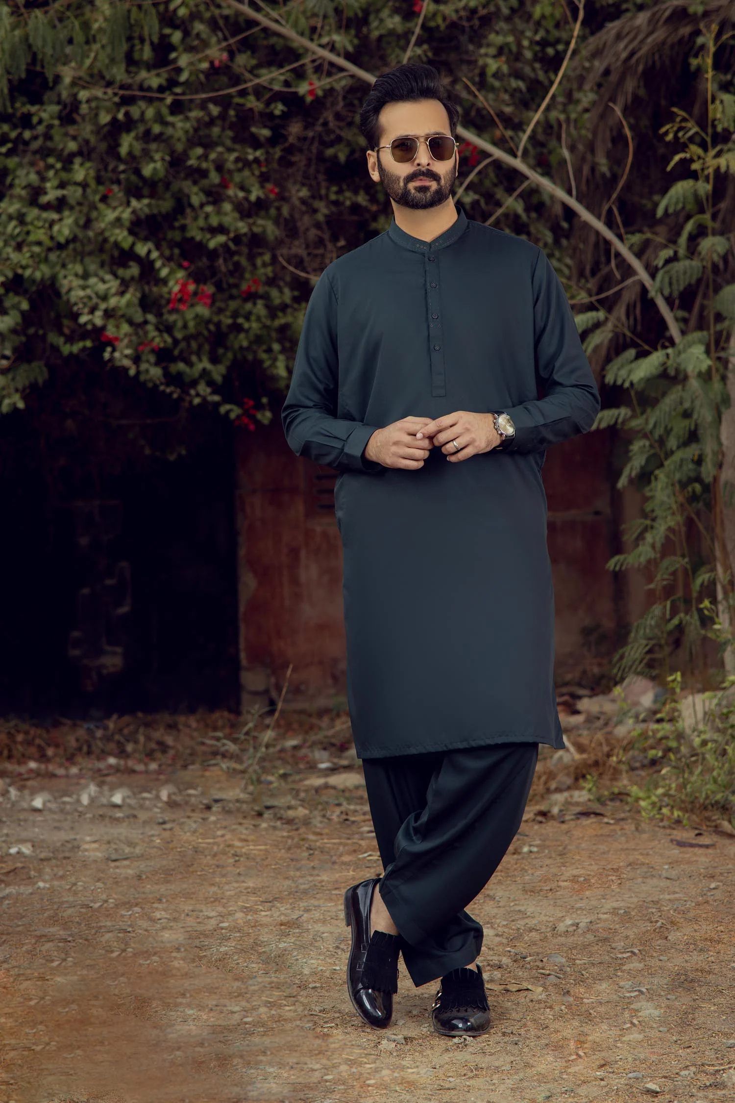 MEN KAMEEZ SHALWAR SEMI FORMAL GREEN - Image 3