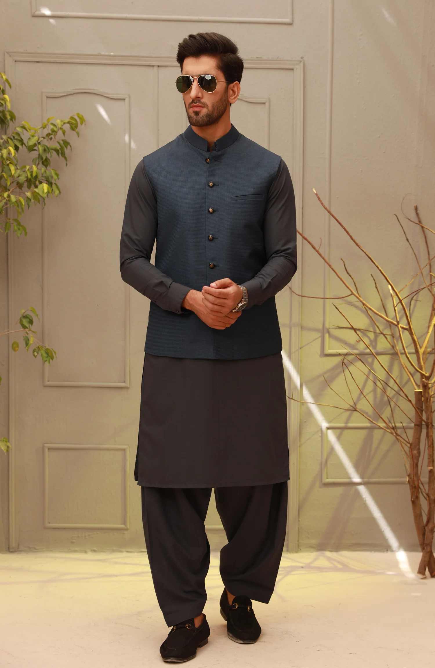 WINTER'22 MEN FORMAL PLAIN WAISTCOAT NAVY BLUE