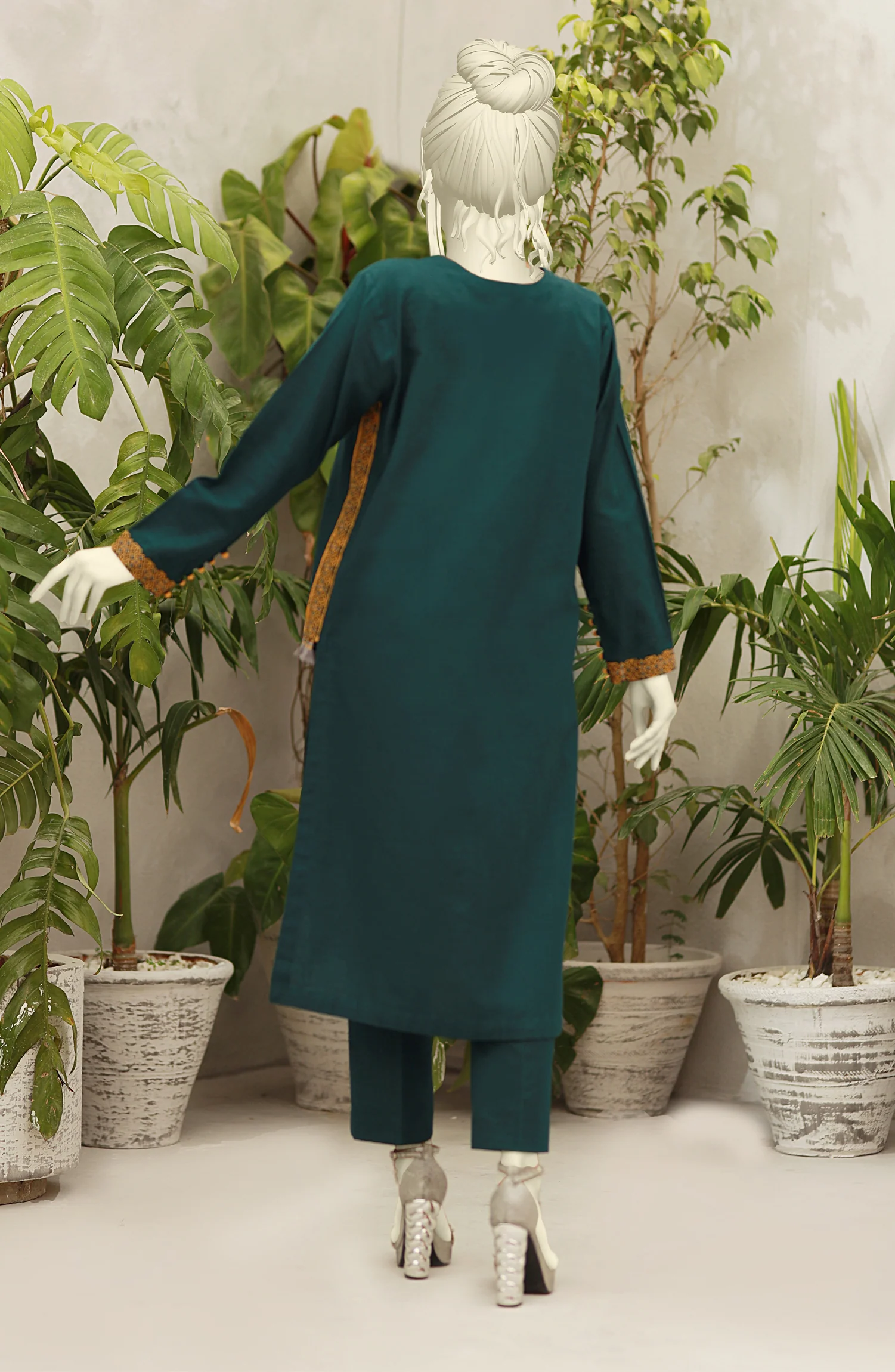 WINTER'22 TWO TONE STITCHED 2PC SUIT - Image 3