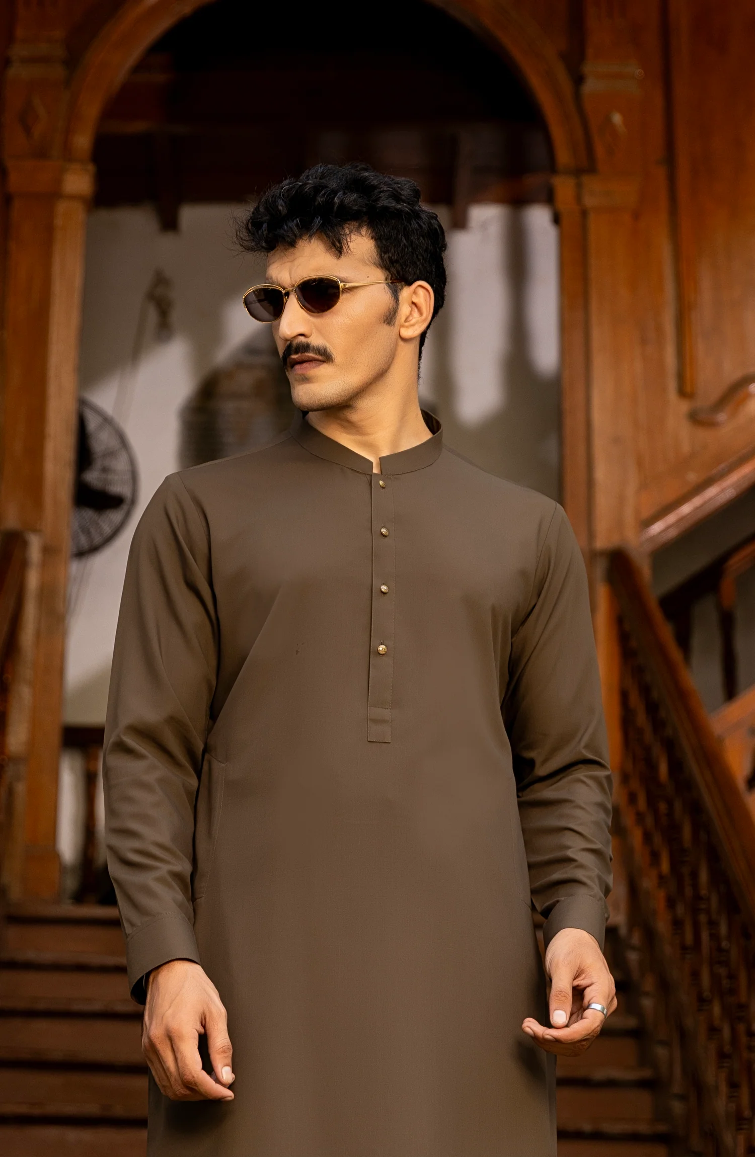 WINTER'23 MEN KAMEEZ SHALWAR PLAIN DEEP OLIVE - Image 3