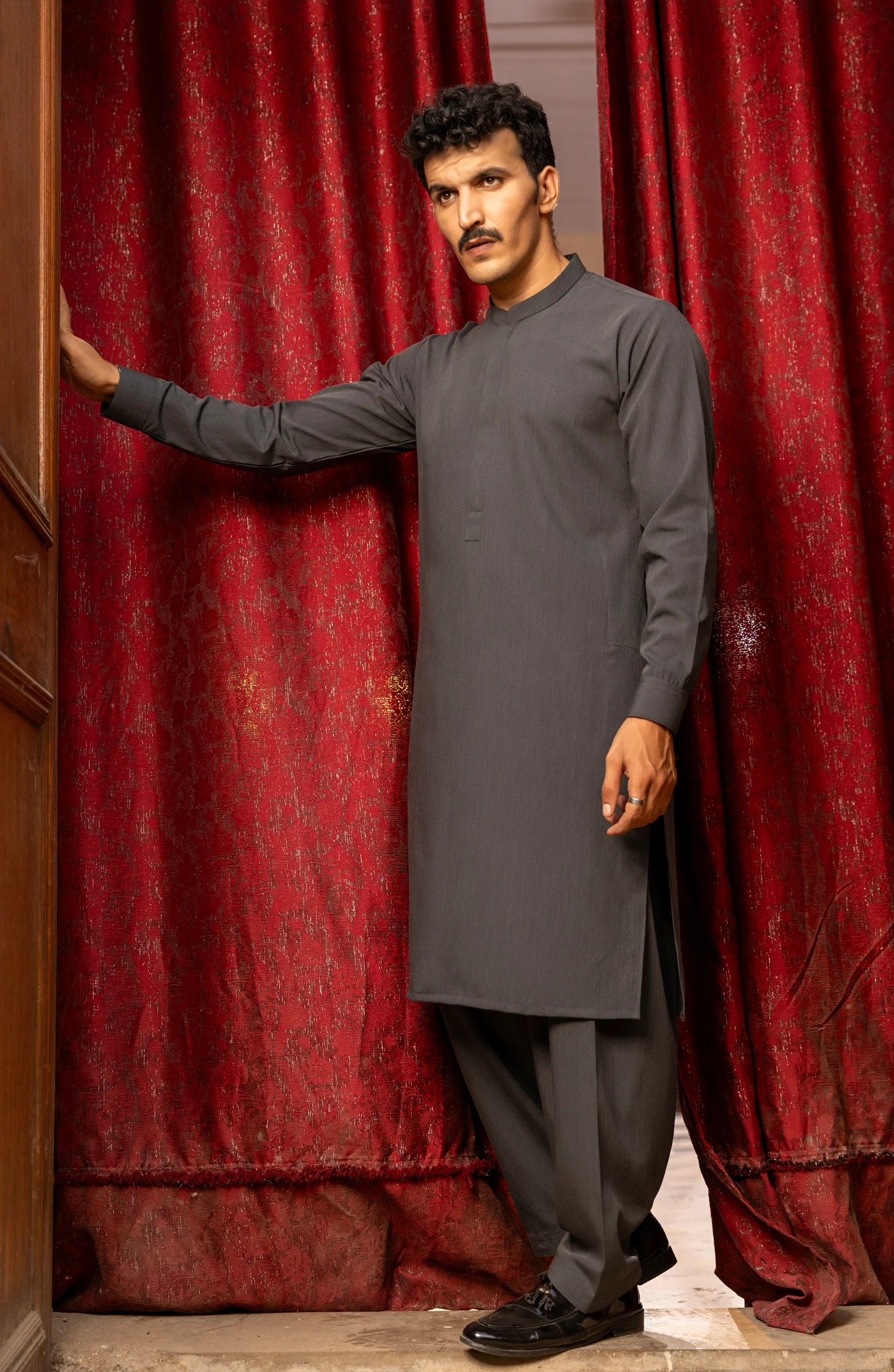 WINTER'23 MEN KAMEEZ SHALWAR PLAIN MALAYSIA - Image 2
