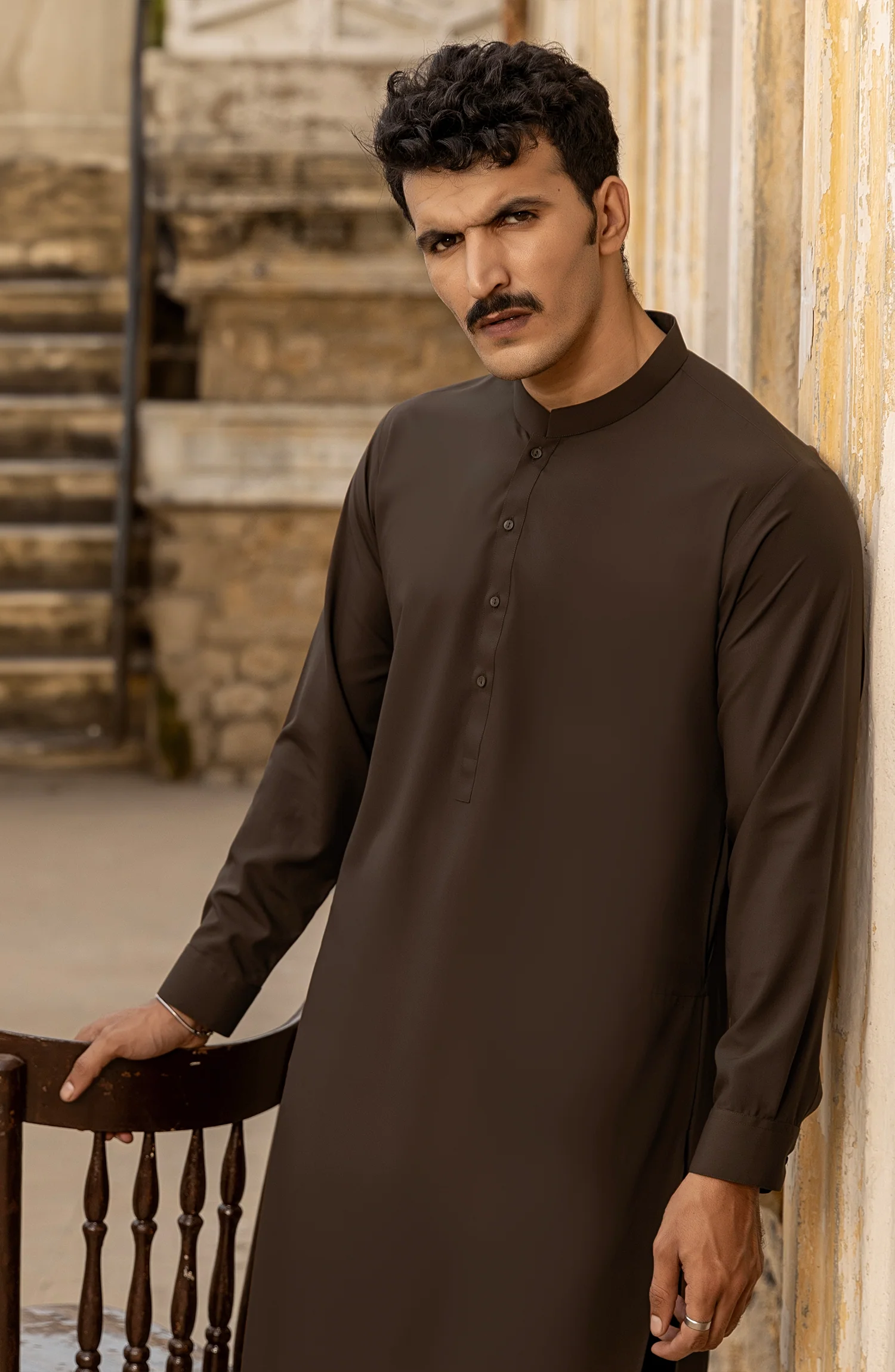 WINTER'23 MEN KAMEEZ SHALWAR WITH WAIST COAT BROWN - Image 4