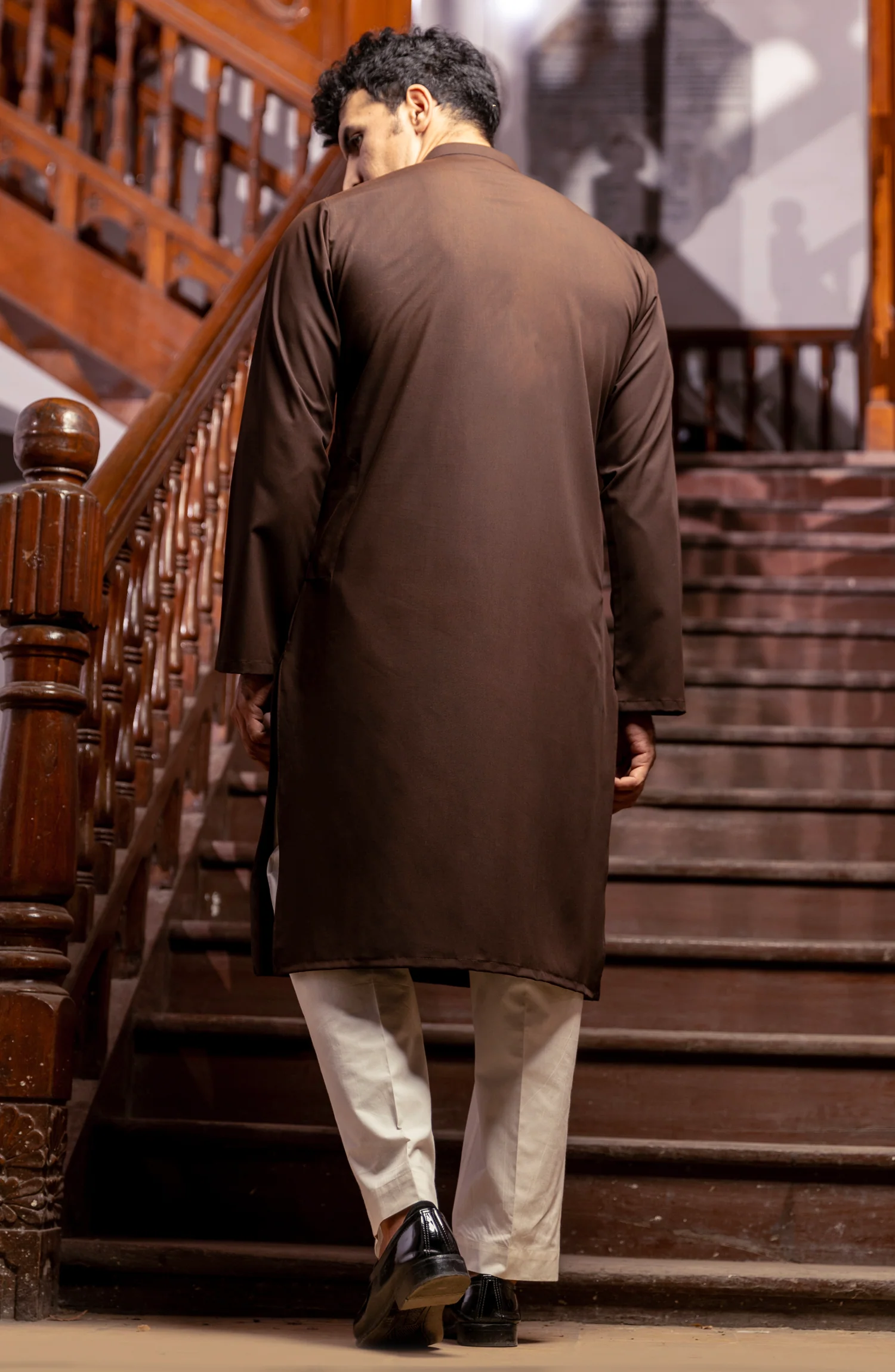 WINTER'23 MEN KURTA SEMI FORMAL BROWN - Image 4