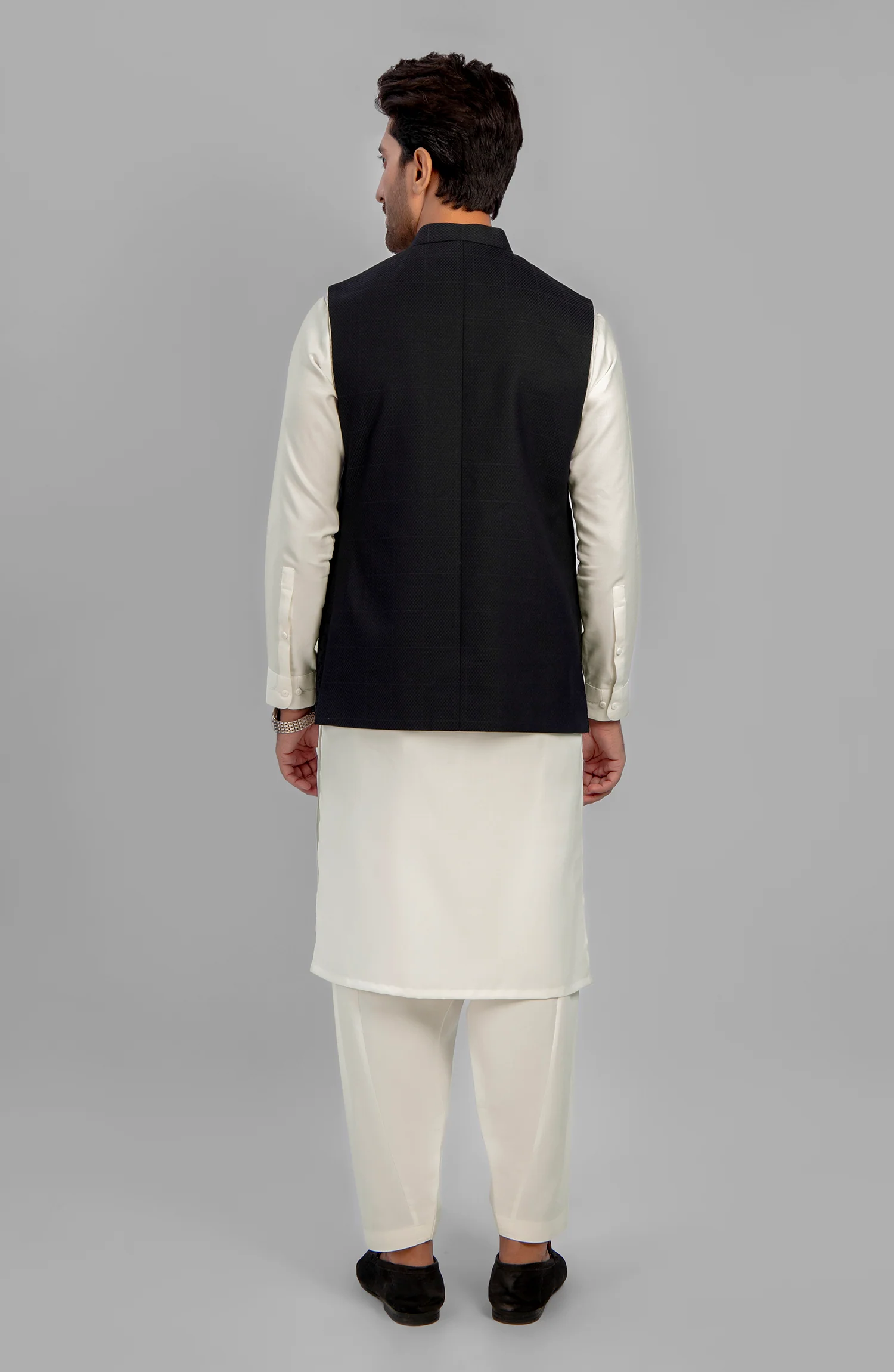 WINTER'23 MEN WAISTCOAT FORMAL BLACK - Image 3