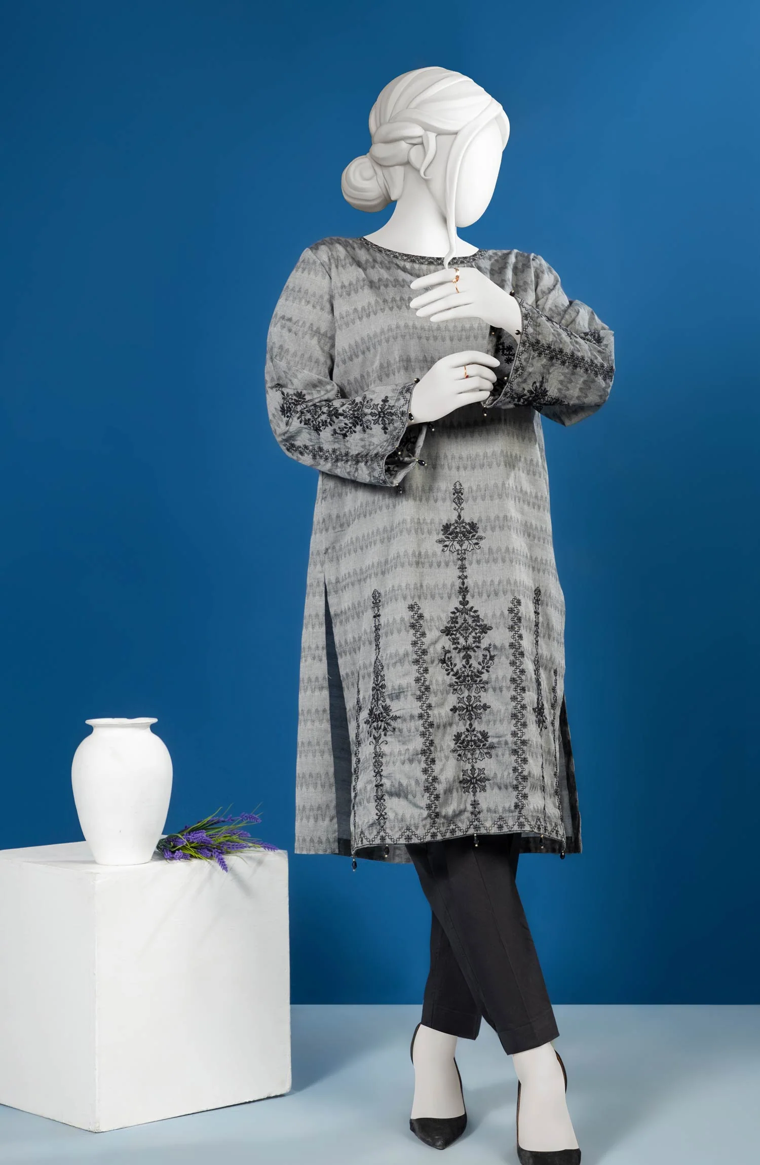 WINTER'23 WOMEN EMBROIDERED STITCHED 1PC KURTI