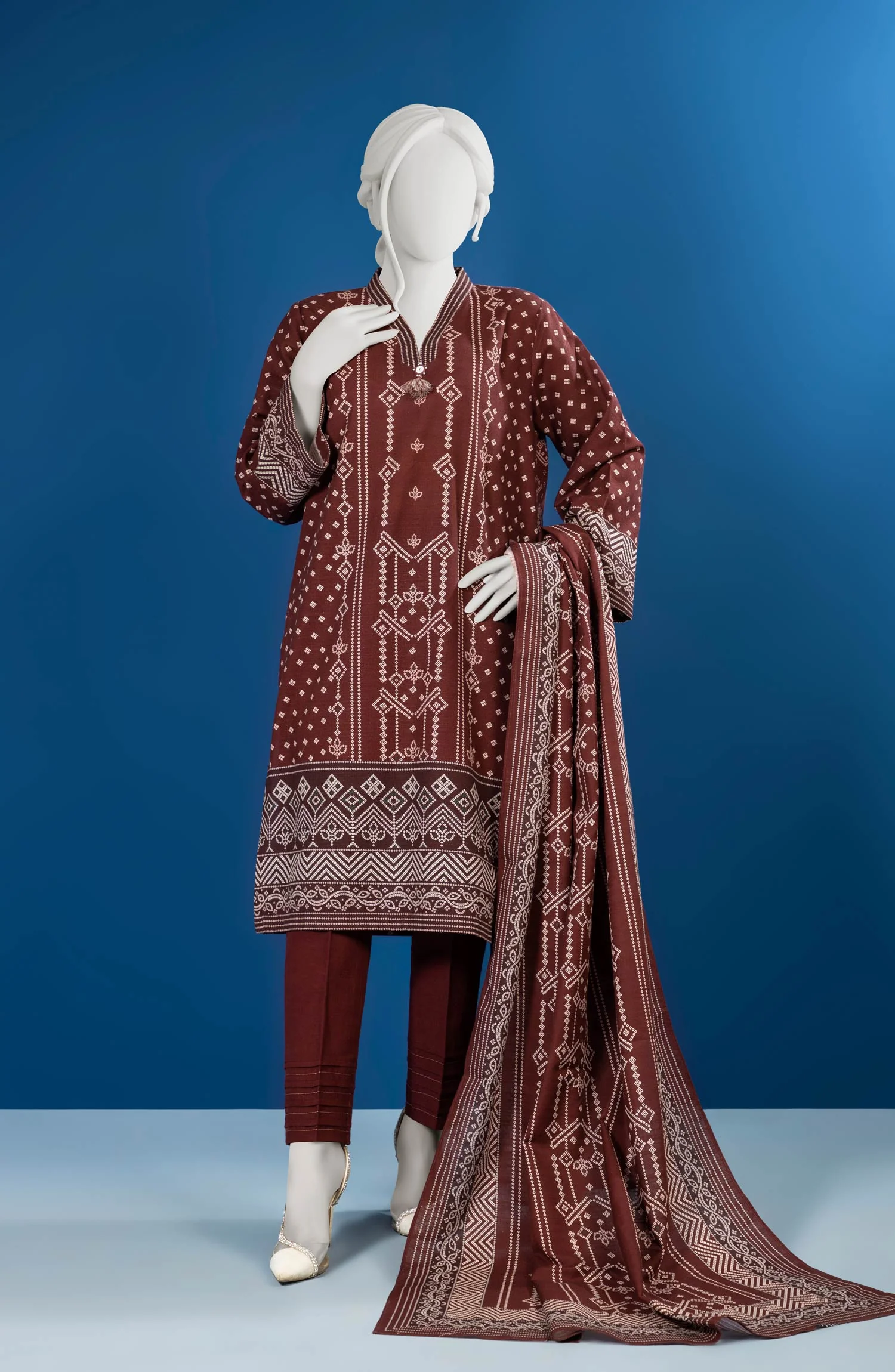 WINTER'23 WOMEN PRINTED KHADDAR 3PC UNSTITCHED