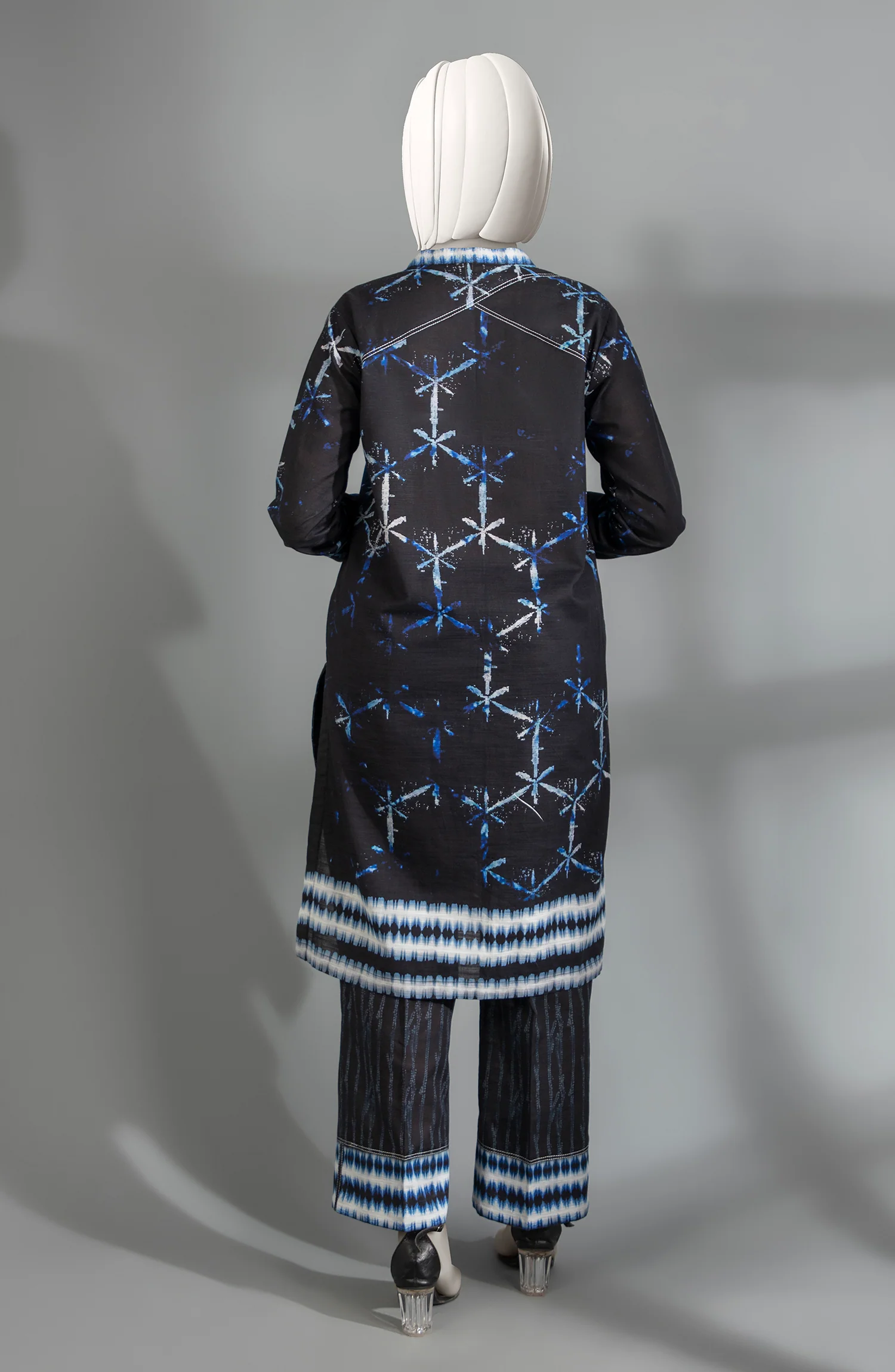 WINTER'23 WOMEN STITCHED 1PC KURTI - Image 3