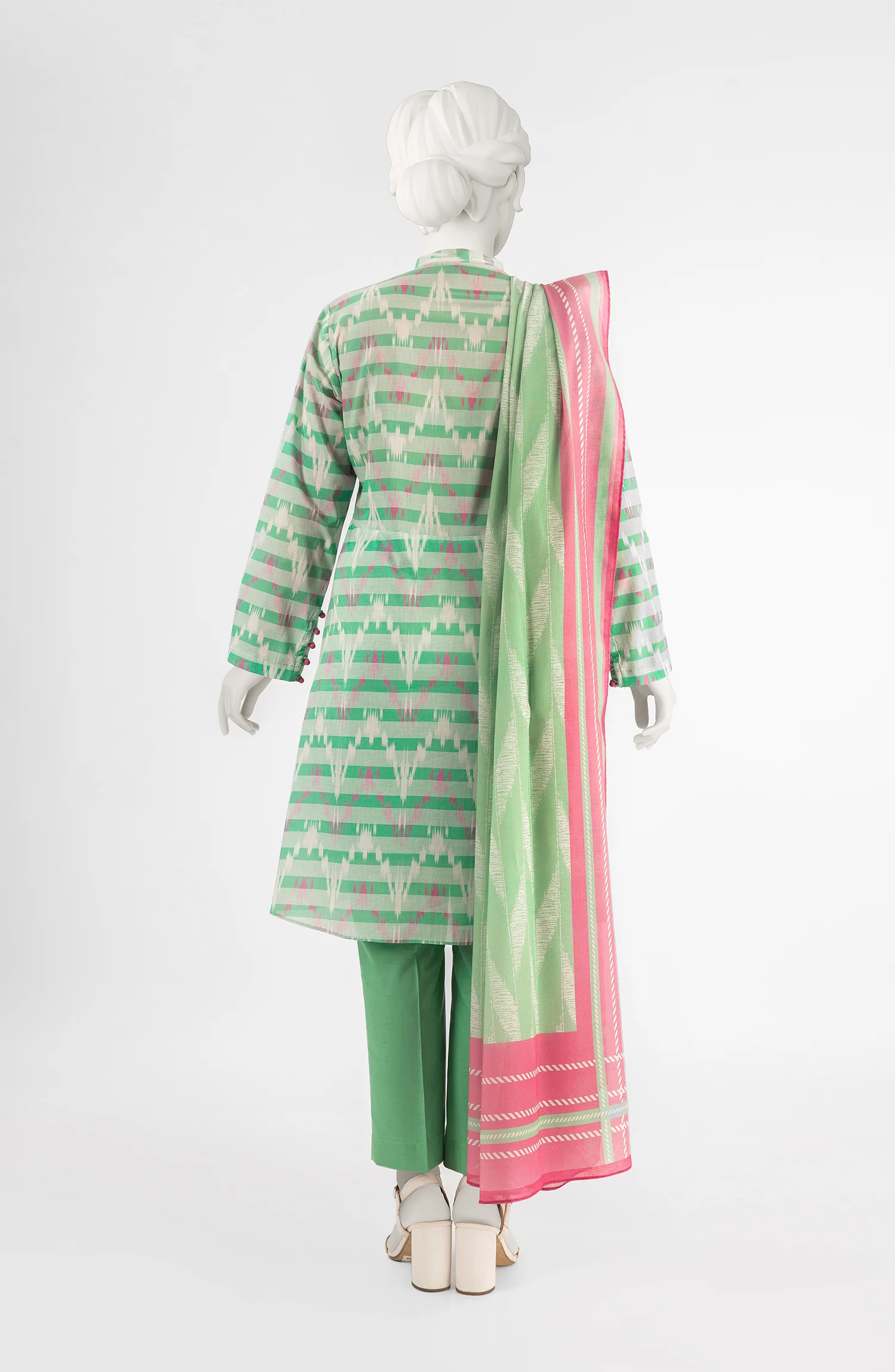 WINTER'23 WOMEN STITCHED 3PC SUIT - Image 2
