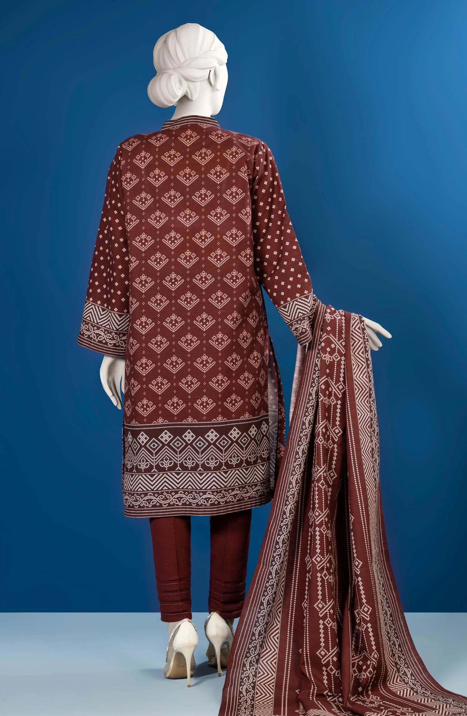 WINTER'23 WOMEN STITCHED 3PC SUIT - Image 3