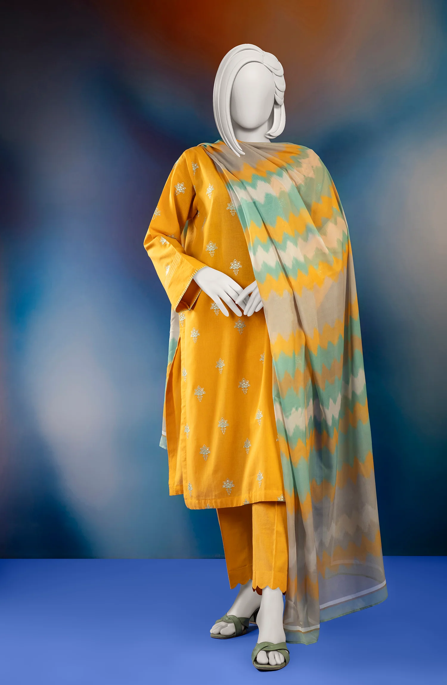 WINTER'23 WOMEN STITCHED 3PC SUIT - Image 3
