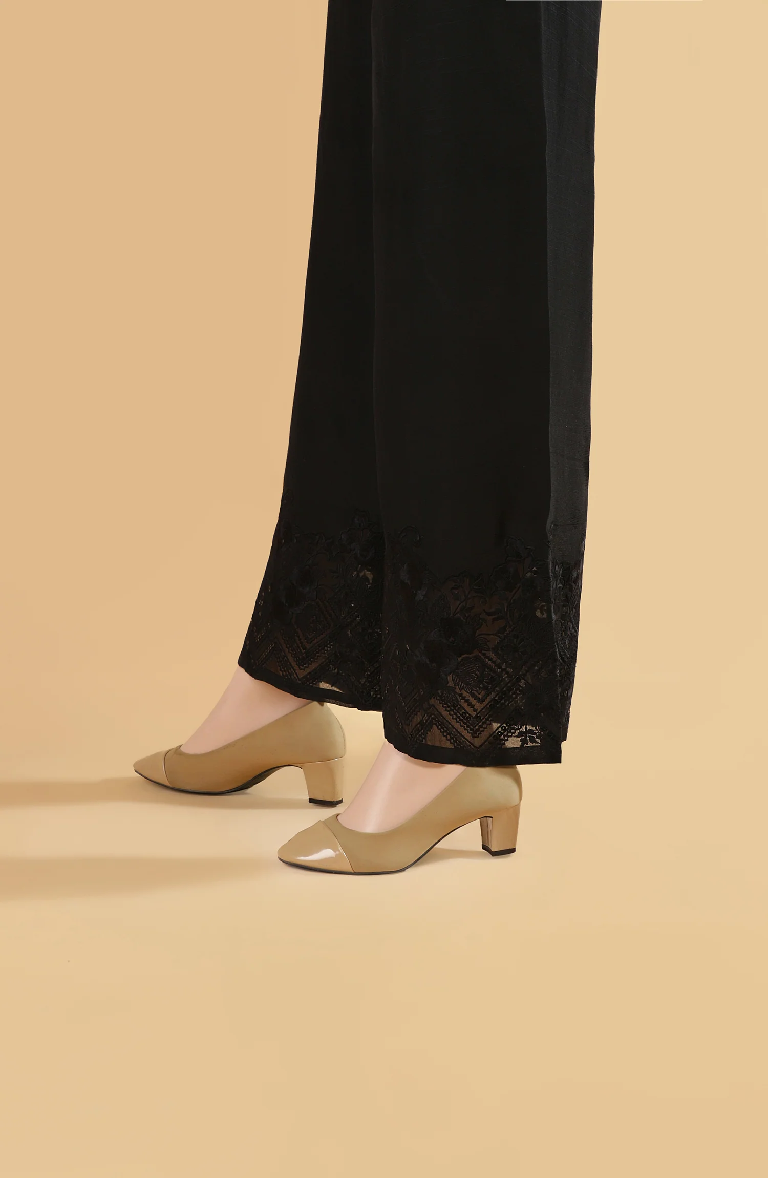 WOMEN BOTTOM BLACK - Image 2