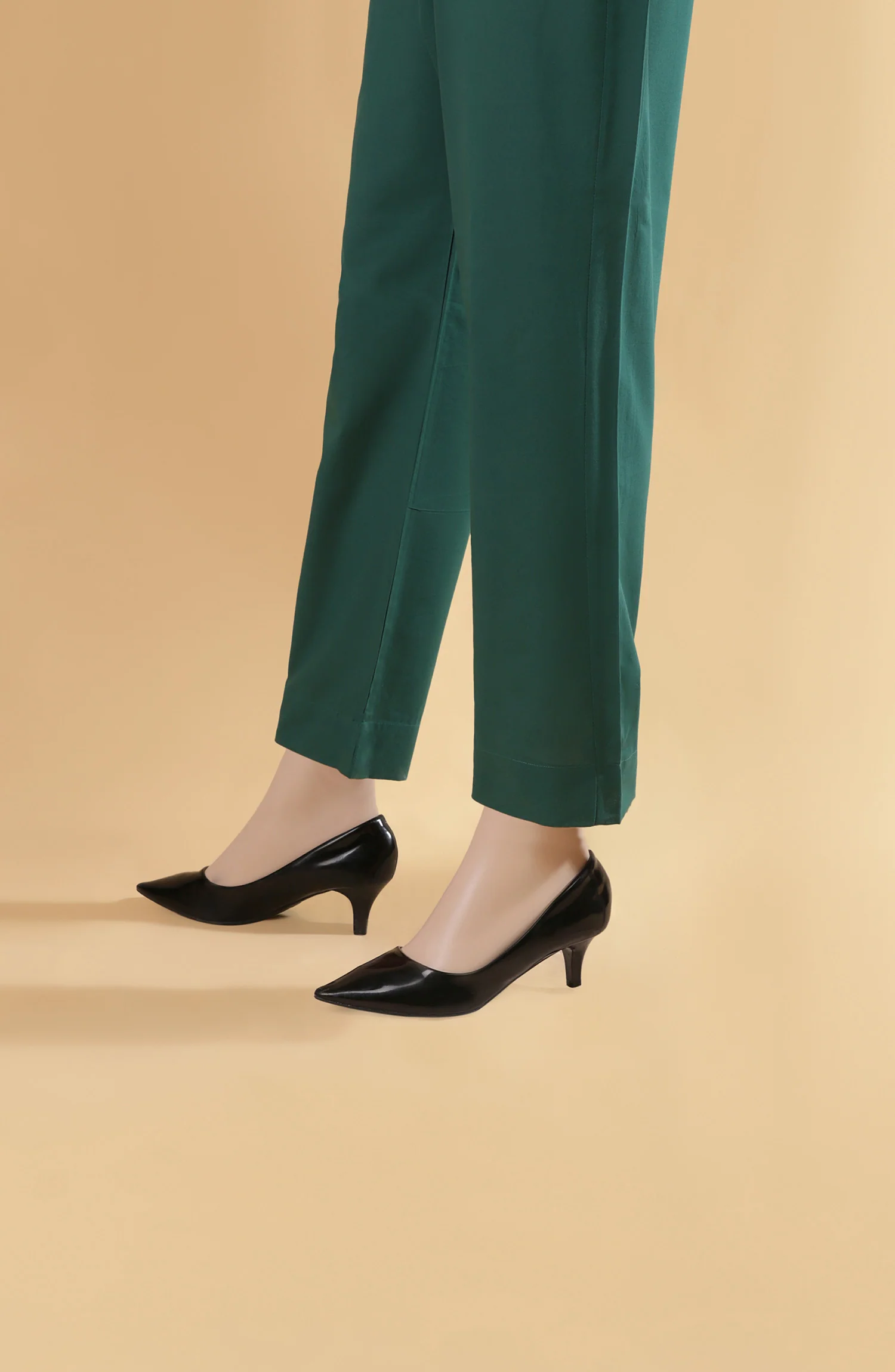 WOMEN BOTTOM GREEN - Image 2