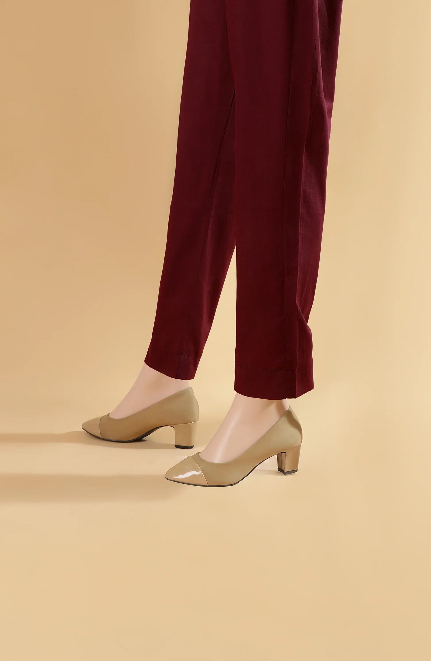 WOMEN BOTTOM MAROON - Image 2